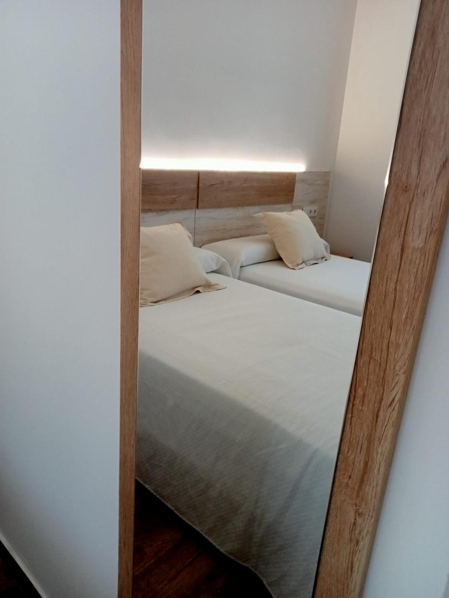 Apartamentos El Arenal Acebo Habitación foto